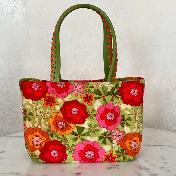 Usindo Small Floral Summer Statement Handbag - Picture 1 of 10